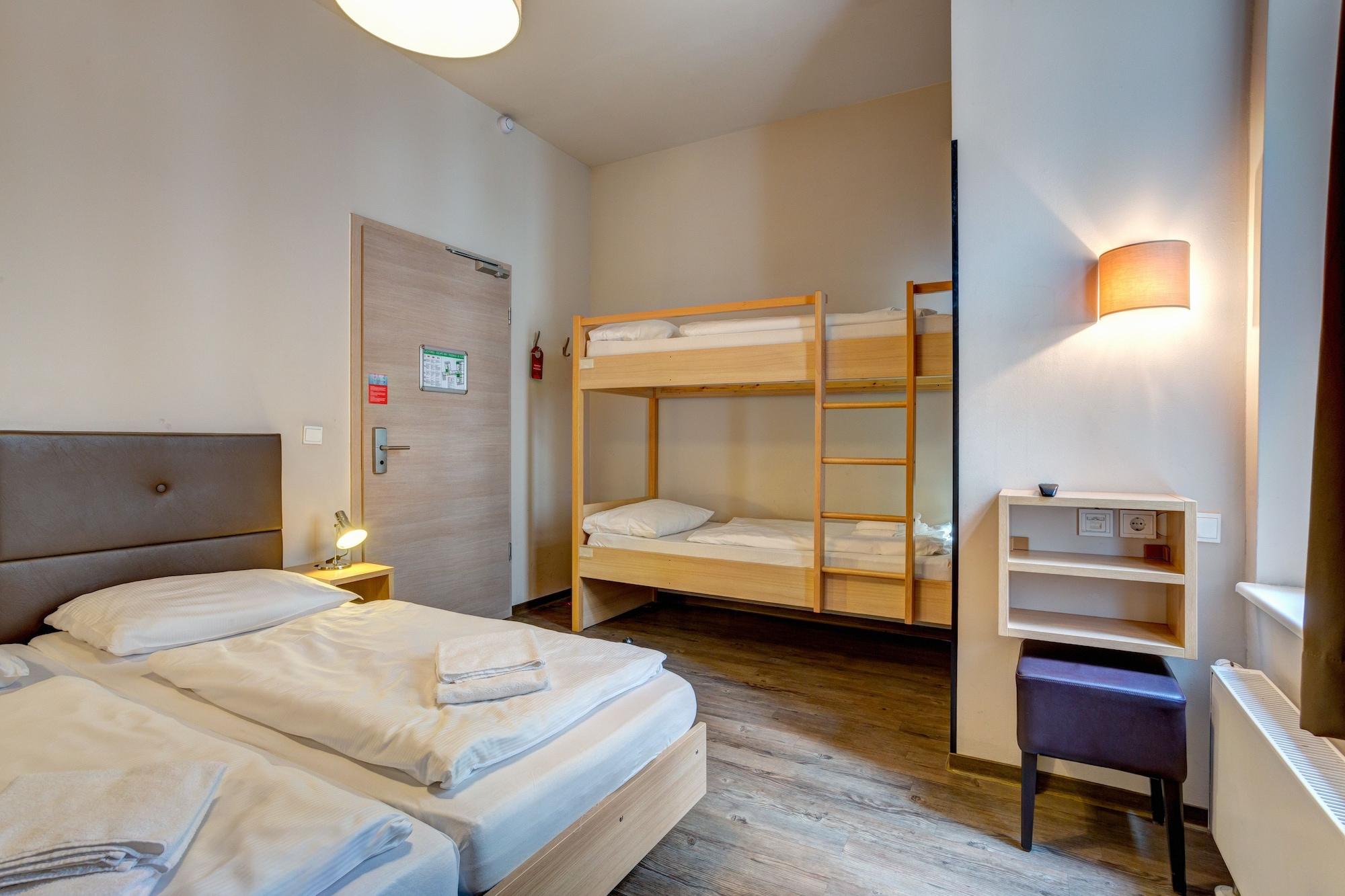 Meininger Mitte Hotel Berlim